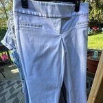 The Limited M Size 6 White Capris Photo 0