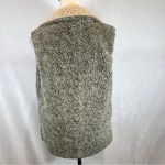 Simply Southern  gray and tan soft fuzzy Sherpa vest size small Photo 5