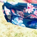 A pea in the pod  Sheer Floral Button Down Maternity Blouse Size L Photo 11