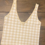 Aura  tan‎ gingham tank
Top fitted v neck size XL Photo 0