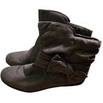 Rampage Women Brown Faux Suede Ruched Bow Ankle Boots Size 8.5 Photo 2