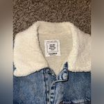 Pull & Bear  denim jacket with fur inside Photo 1