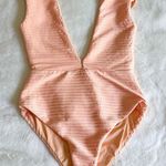 Revel Rey One Photo 0