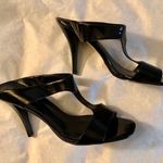 Nine West Slip on Sandals EUC Photo 3