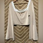 Dee Elly Women's Crop Beige Sweater Bell Sleeves,White Scallop Trim,Size XL,NWT Photo 0
