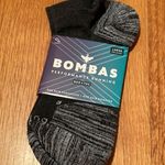 Bombas  Woman’s Large Gray Ankle Socks NWT Photo 0
