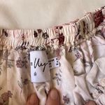 Princess Polly white floral romper Photo 1