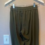 Aritzia TNA Women’s XXS Khaki Green Joggers Photo 7