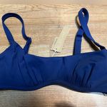 SKIMS NWT sculpting swim top Photo 0