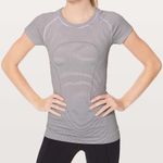 Lululemon  Swiftly Tech Short Sleeve Crew Photo 0