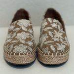 Joie  Cara-BF Beige and White Floral Embroidered Espadrille Slip-Ons Size 6.5 Photo 2