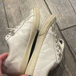 VEJA  White Minimalist Sneakers with Rubber Sole Photo 1