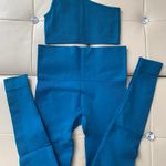 Set Active Leggings & Matching One Shoulder Bra Photo 1