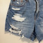 American Eagle  Medium Wash High Waisted 90s Boyfriend Short Distressed Size 4 Photo 1