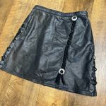 Vtg Y2K Black Leather Concho Mini Skirt Size XS Photo 2