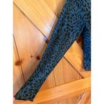 Kirious  WOMEN'S SIZE XS LONG SLEEVE TOP (2852) Photo 1