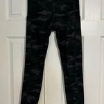 Athleta  Ultimate Stash Pocket Camo 7/8 Photo 3