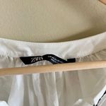ZARA  Loose White Top Blouse with Black Embroidered Short Sleeve Womens‎ Size XS Photo 2