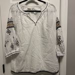 Women’s Collections Etc Wht Embroidered Split V Photo 0