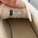 VEJA Recife Velcro Strap Sneakers in White and Pink Photo 7