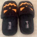 NEW Trickz N Treatz Totally Cracked Faux Fur Slides Black Size undefined Photo 2
