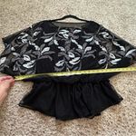 Dress Barn Women’s Floral Embroidered Blouse Size 18 Top Photo 4