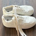 Berksha  White Sneakers Photo 0