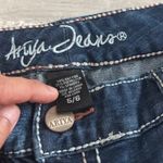 Ariya Jeans Curvy Fit Women's Blue Jeans Size 6 Photo 4
