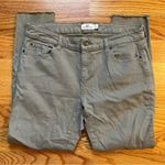 Vineyard Vines Women's Olive Jeans size 12 Photo 1