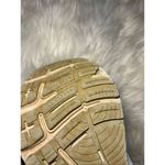 Brooks adrenaline gts 22 white and gray size 8 Photo 4