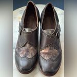 L’ARTISTE Gray Leather Spring Step renaissance Buckle Clog Velcro Sz 39/ 8 Photo 3