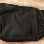 Lululemon Everywhere Belt Bag Photo 0