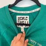 Peace Love World  WOMEN'S DAY SWEATSHIRT size M Photo 3