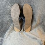 Lilly Pulitzer McKim Blue Patent Leather Flat Thong Sandals Size 10M Photo 4