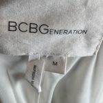BCBGeneration white open front collarless modern blazer jacket size medium Photo 4