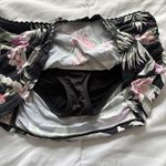 Tommy Bahama Womens Size Medium Swim Skirt Bottom Swimsuit Beach Floral Black Photo 2