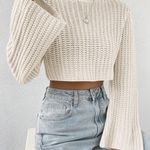 SheIn Cropped Sweater Photo 0