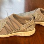 Merrell NWOT  Grey Cloud Knit Slip-On Sneakers Photo 3