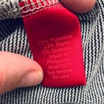 Jennifer Lopez Grey Knit Herringbone Pencil Skirt Photo 5