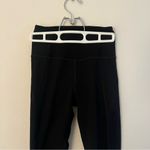 Girlfriend Collective  Compressive High Waisted Legging - Black​ Photo 7