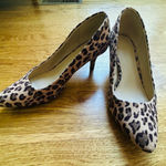 Leopard Print Women's Heels 👠 size 8 Brown Photo 0