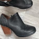 Dansko  Women’s Sz 39 / US 8.5 Heeled Black Leather Clog Booties Photo 2