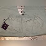 Ava & Viv 💚💚NWT  Sage Green Casual Pants size 1 X 💚💚 Photo 7