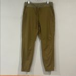 Duluth Trading Co Armachillo stretch high rise jogger pants 8 Green Photo 2