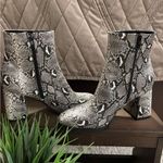 Madden Girl Snakeskin Block Heel Ankle Boots Size 7 1/2 Photo 10