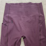 on cloud On Leggings Photo 3