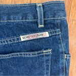 Vintage Second Generation Embroidered Floral Hem Denim Capri Jeans: Size 9 Blue Photo 1