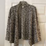 Ariat  Cardigan size S excellent condition color black and white length 22” Photo 3