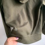 Lululemon Pullover Photo 1