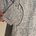 Kuhl Lea Grey‎ Cowl Neck Pullover Long Sleeve Thumb Hole Top Womens Small Gray Photo 4